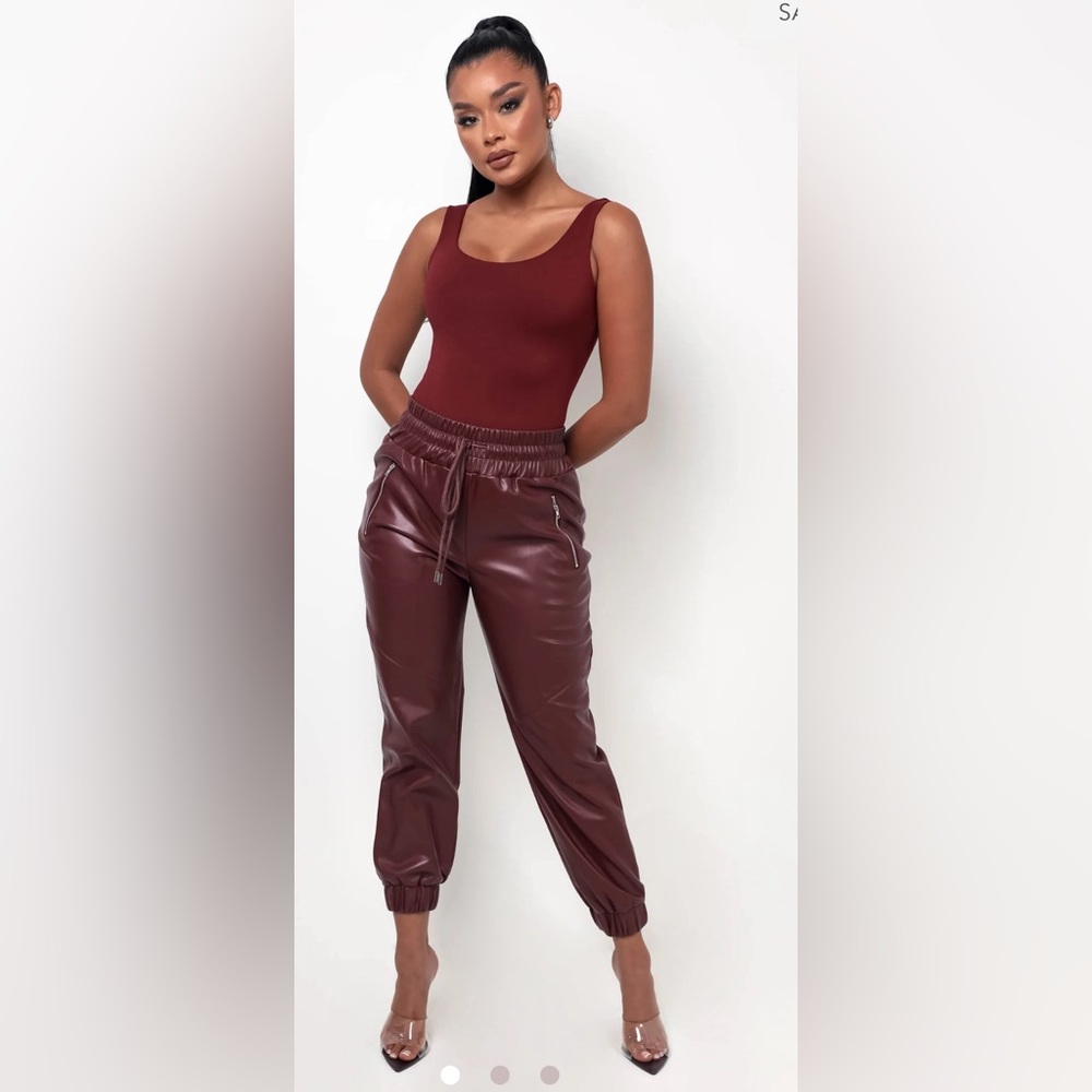 My Outfit Online Vegan Leather Joggers Brown High Waist XS